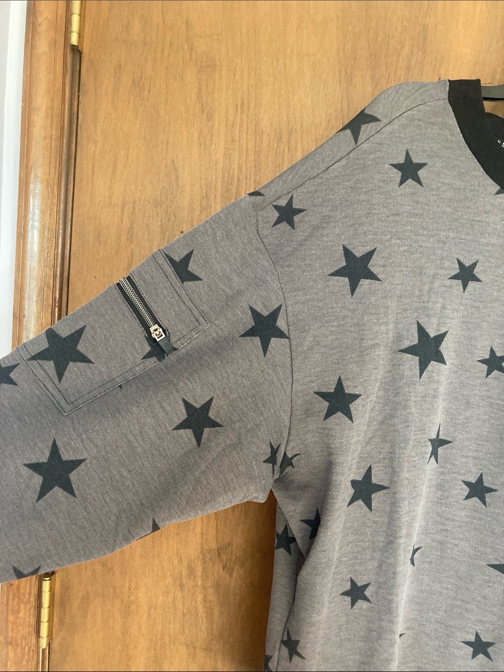 Nine West star print gray black sweatshirt with zip pocket detail size 2X - Picture 5 of 16